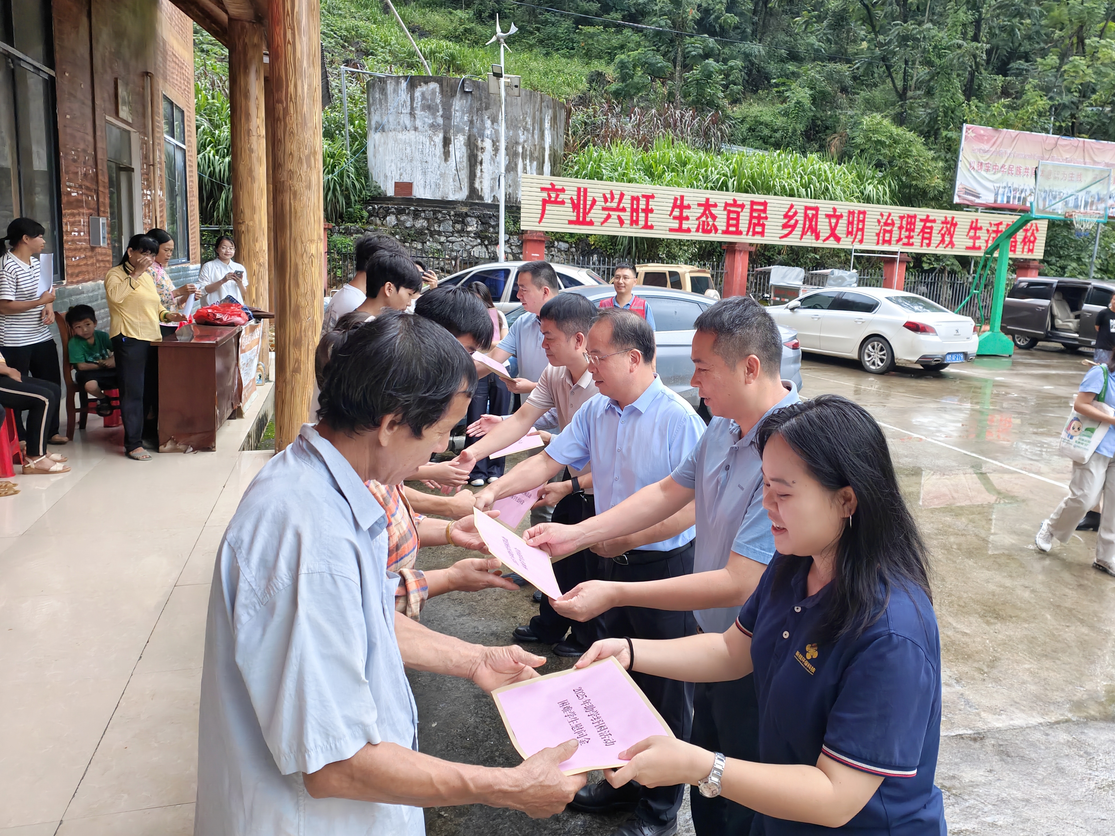 029555b5309f0682c46f20281a5577a